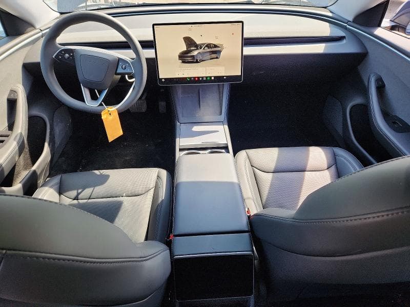 2024 TESLA MODEL 3 8