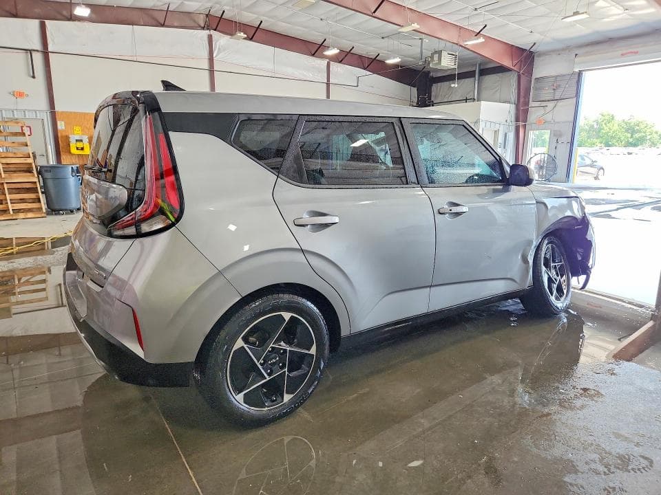 2023 KIA SOUL EX 3