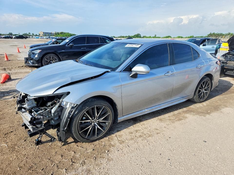 2023 TOYOTA CAMRY SE - 1