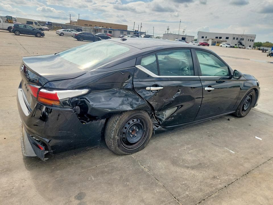 2020 NISSAN ALTIMA S 3