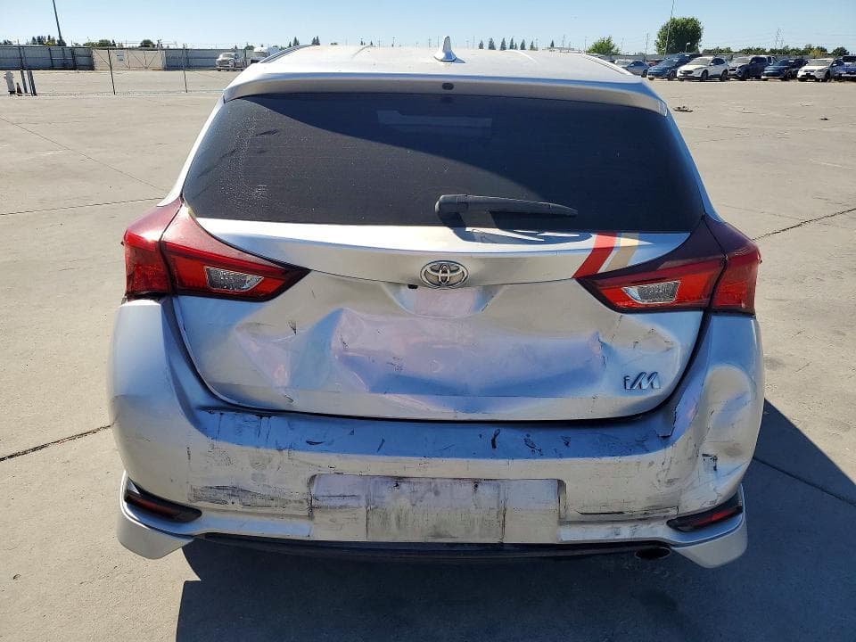 2017 TOYOTA COROLLA IM BASE 6