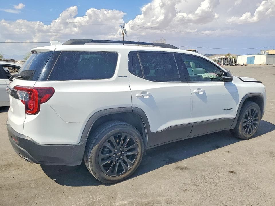 2023 GMC ACADIA SLE 3