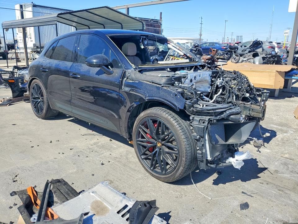 2023 PORSCHE MACAN GTS 4