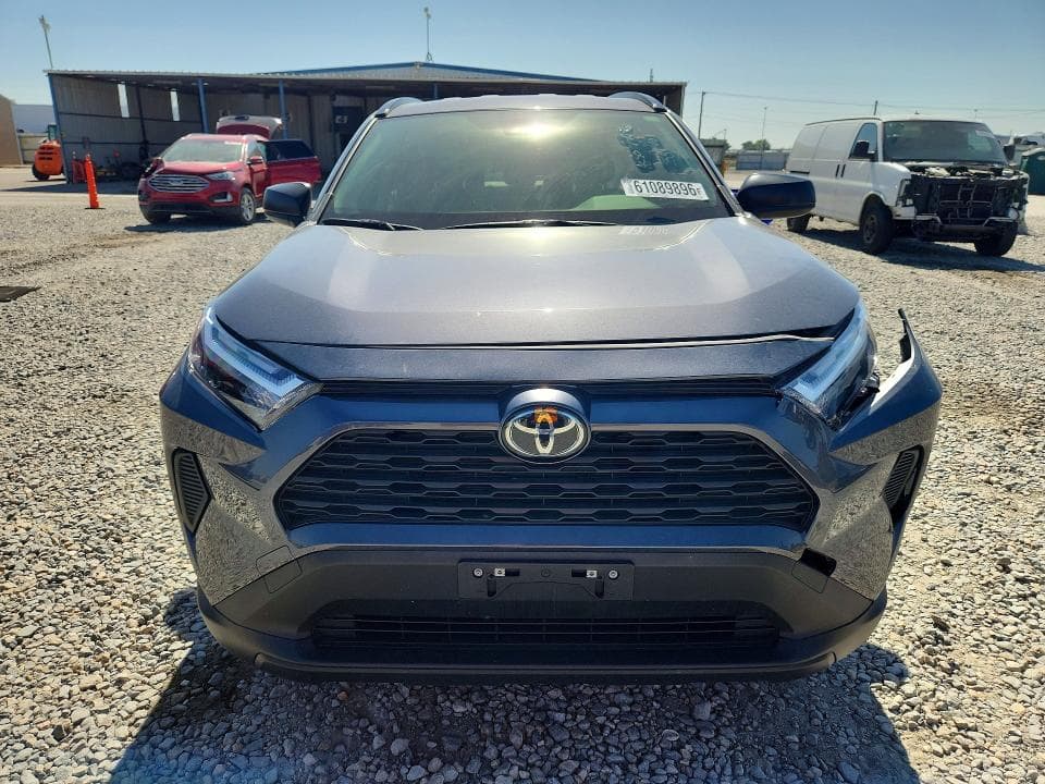 2025 TOYOTA RAV4 LE 5