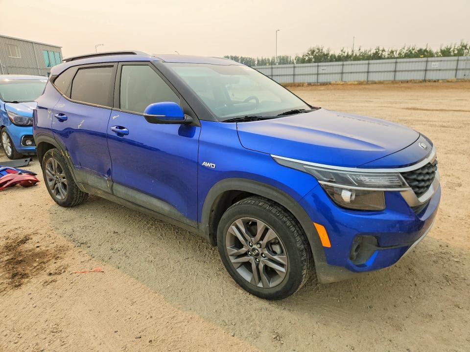 2021 KIA SELTOS LX 4