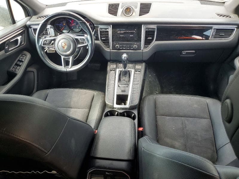 2017 PORSCHE MACAN 8