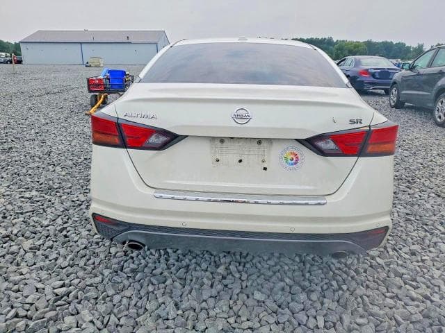 2020 NISSAN ALTIMA SR 6