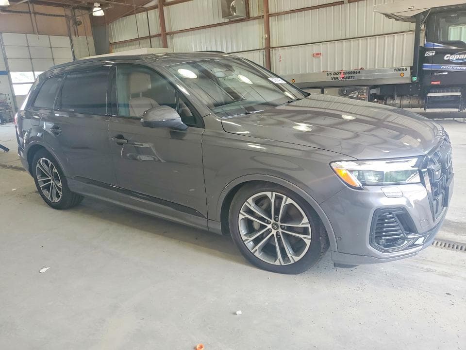 2025 AUDI Q7 PREMIUM PLUS 4