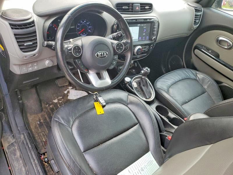 2019 KIA SOUL + 8