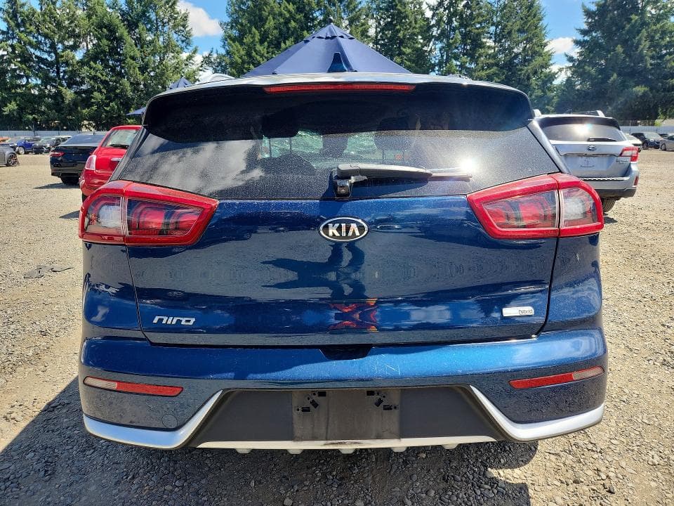 2018 KIA NIRO EX 6