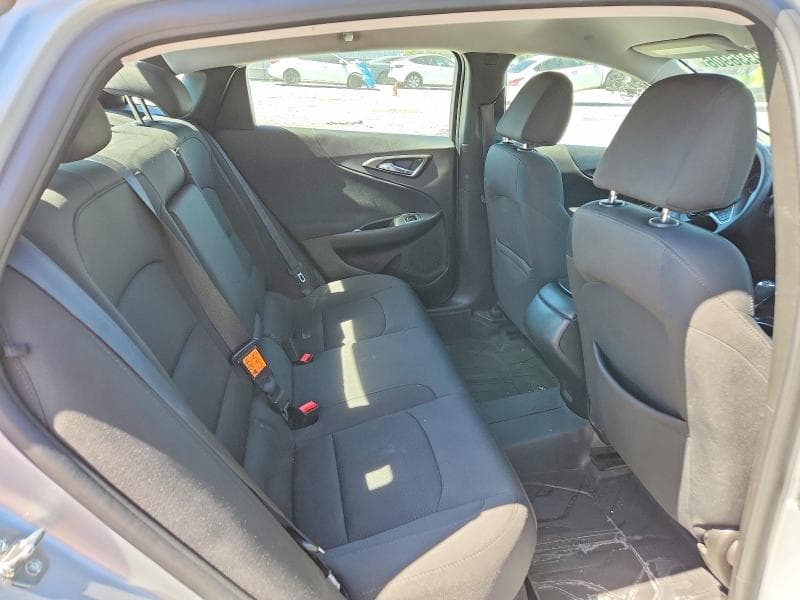 2018 CHEVROLET MALIBU LS 10