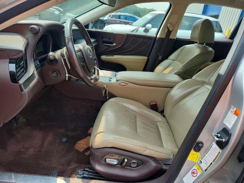 2018 LEXUS LS 500 BASE 7