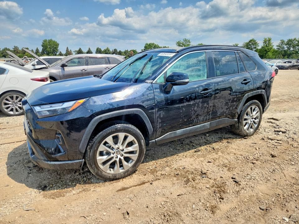 2024 TOYOTA RAV4 XLE PREMIUM - 1