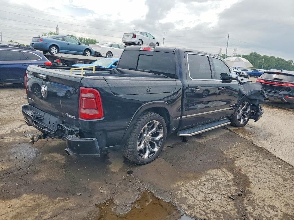 2019 RAM 1500 LIMITED 3