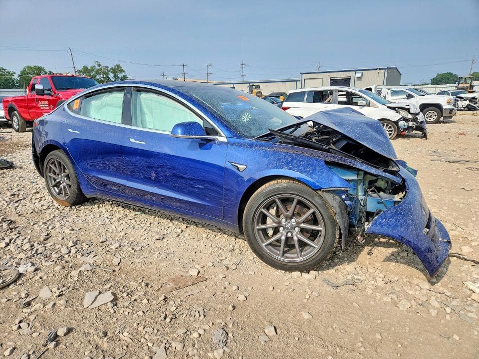 2020 TESLA MODEL 3 4