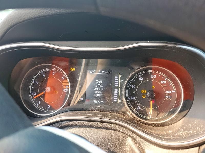 2019 JEEP CHEROKEE LATITUDE 9