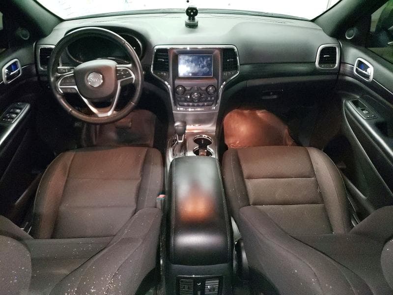 2020 JEEP GRAND CHEROKEE LAREDO 8