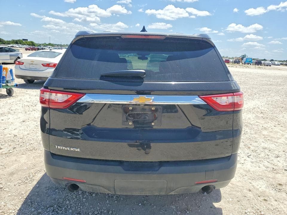 2021 CHEVROLET TRAVERSE LS 6
