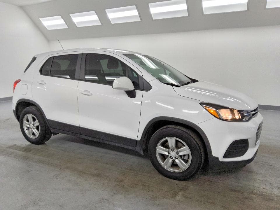 2020 CHEVROLET TRAX LS 4