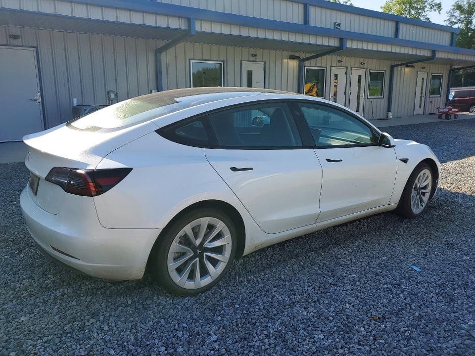 2023 TESLA MODEL 3 3