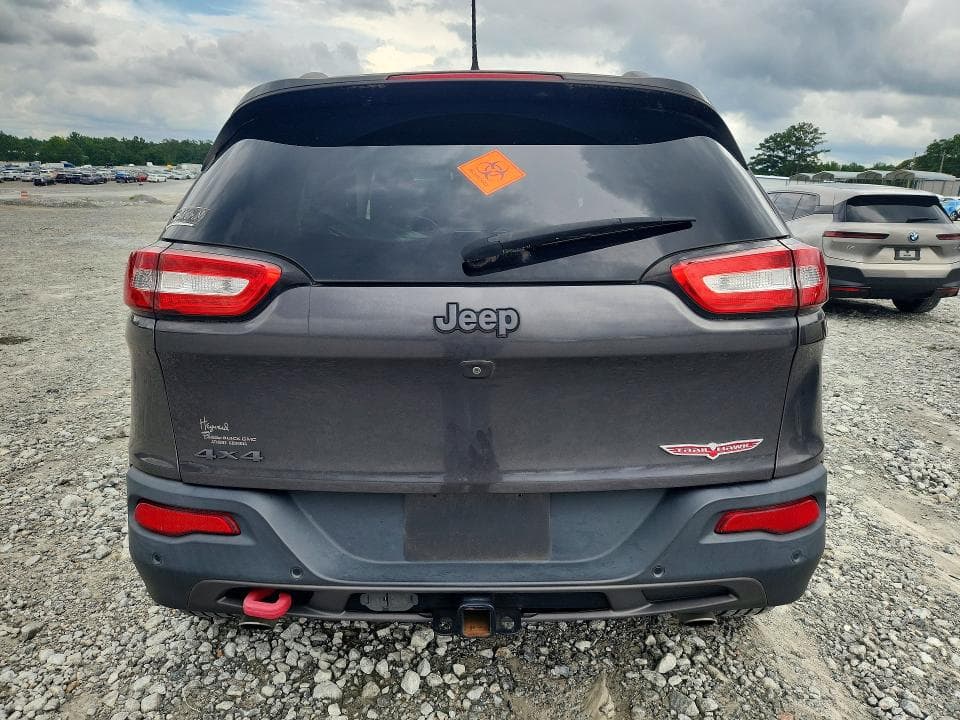 2018 JEEP CHEROKEE TRAILHAWK 6