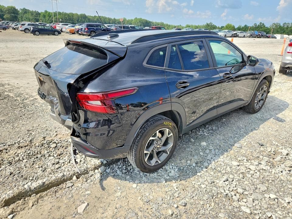 2024 CHEVROLET TRAX 1LT 3
