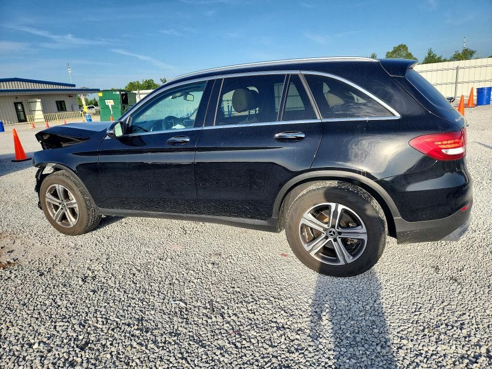 2019 MERCEDES-BENZ GLC 300 4MATIC 2
