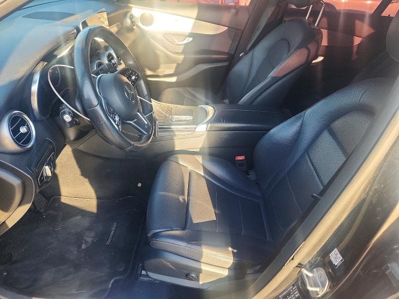2020 MERCEDES-BENZ GLC 300 7