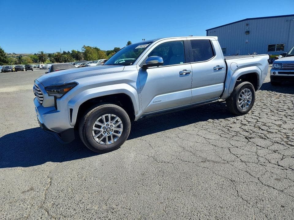 2024 TOYOTA TACOMA LIMITED - 1