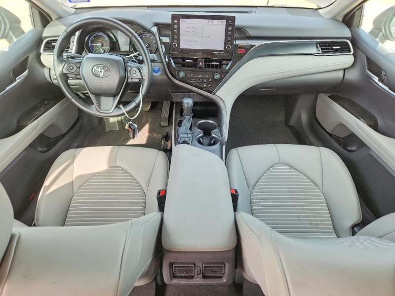 2023 TOYOTA CAMRY HYBRID SE 8