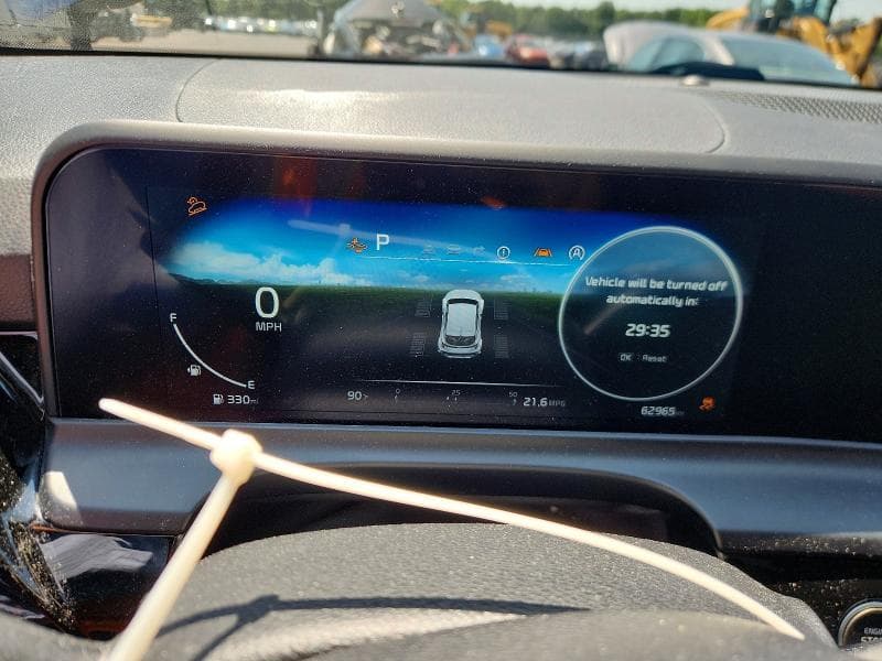 2024 KIA SELTOS S 9