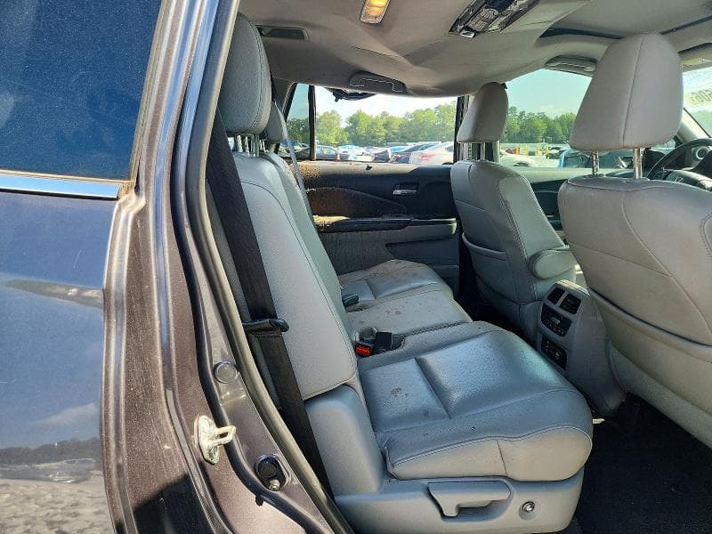 2017 HONDA PILOT TOURING 10
