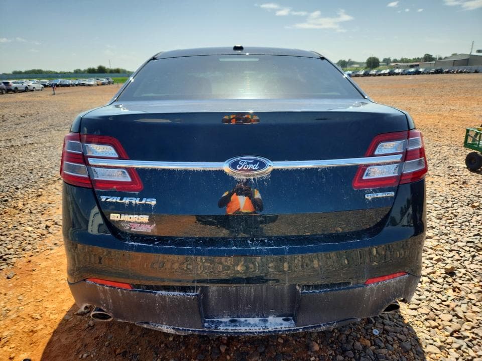 2018 FORD TAURUS SE 6