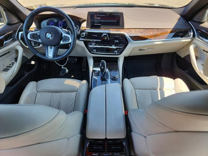 2018 BMW 530XE 8