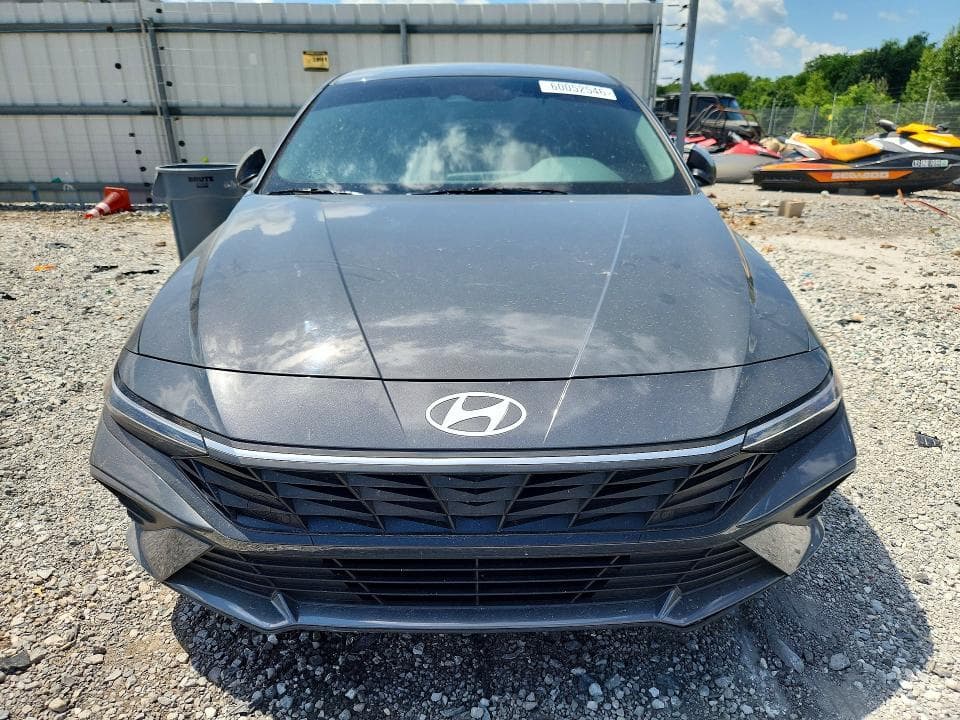 2024 HYUNDAI ELANTRA SEL 5