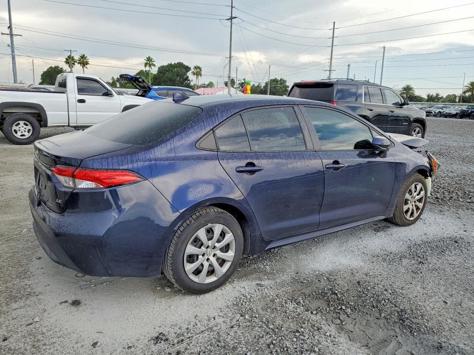 2022 TOYOTA COROLLA LE 3