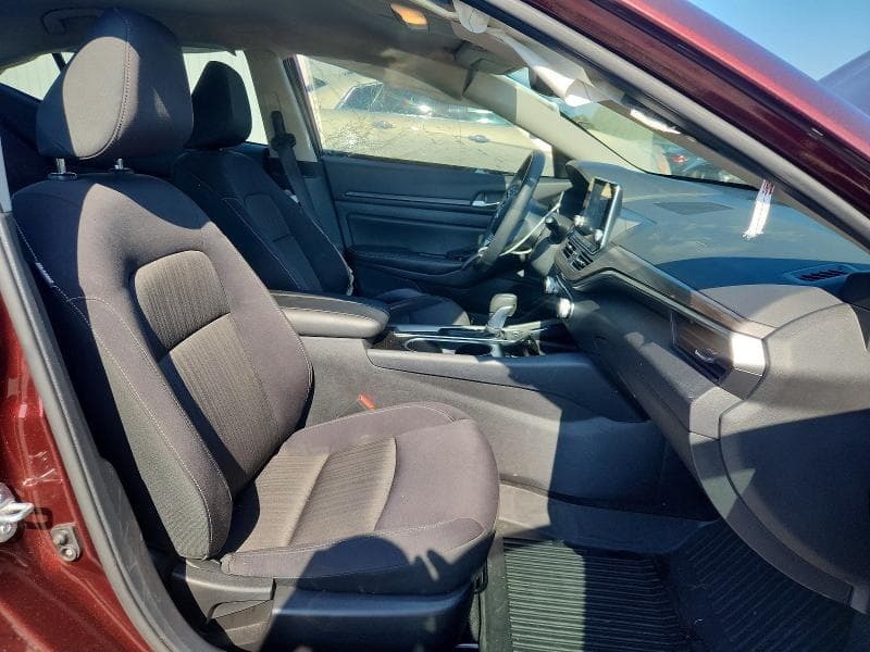 2024 NISSAN ALTIMA SV 7