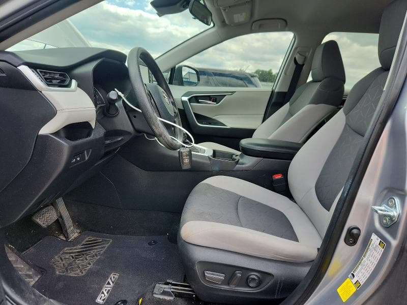 2021 TOYOTA RAV4 XLE 7