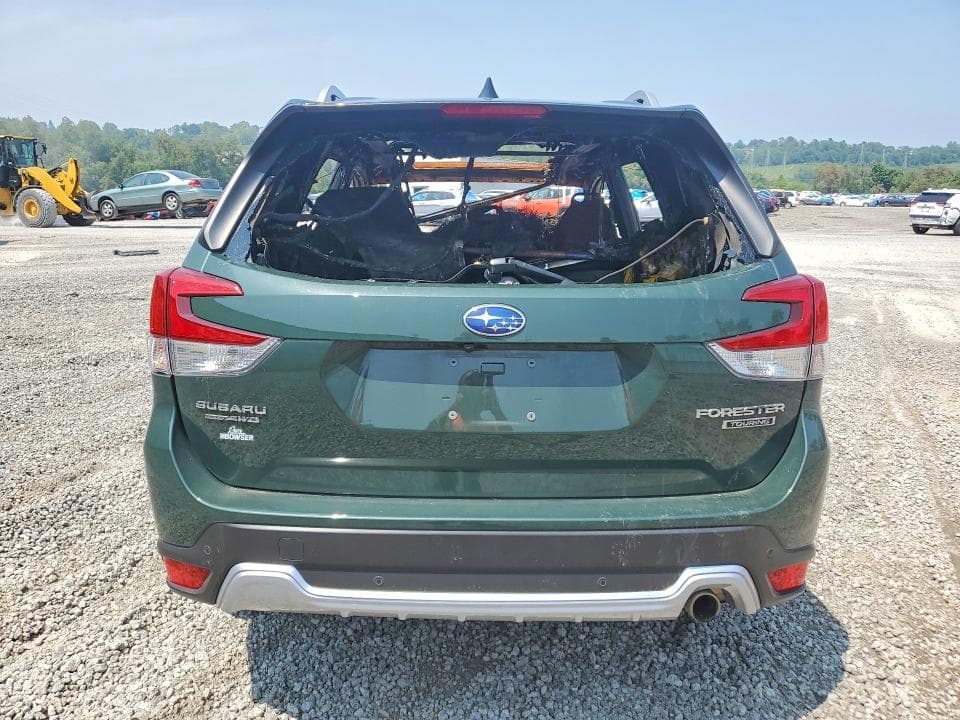 2024 SUBARU FORESTER TOURING 6