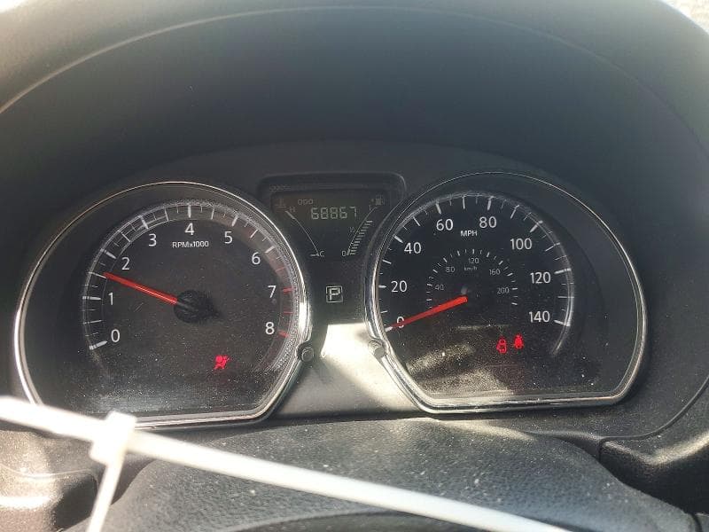 2019 NISSAN VERSA SV 9