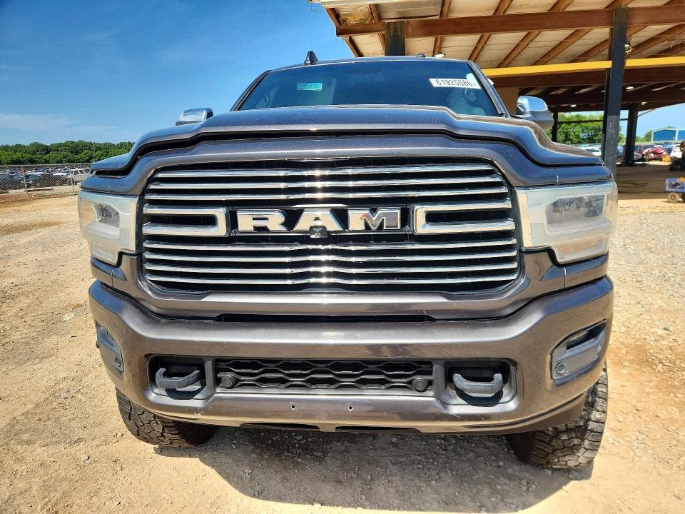 2019 RAM 3500 LARAMIE 5