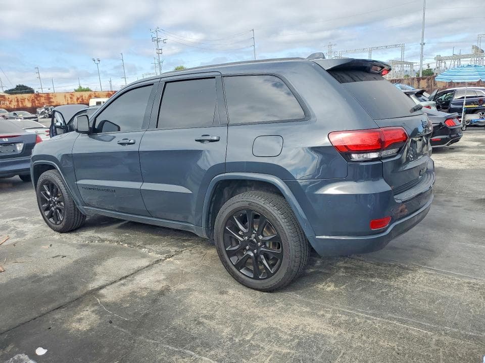 2017 JEEP GRAND CHEROKEE LAREDO 2