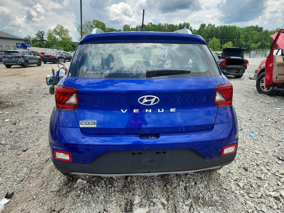 2026 HYUNDAI VENUE SEL 6