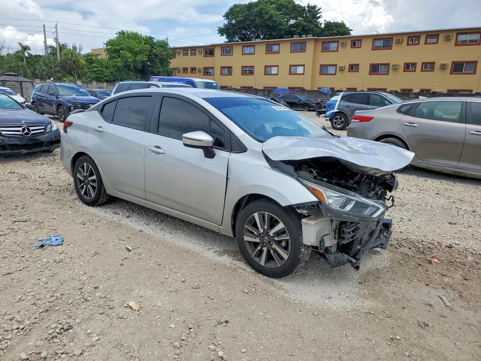 2021 NISSAN VERSA SV 4