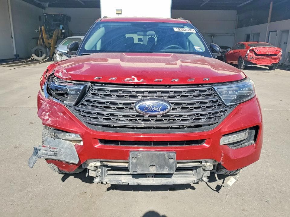 2023 FORD EXPLORER XLT 5