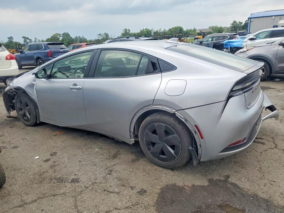 2024 TOYOTA PRIUS PRIME SE 2