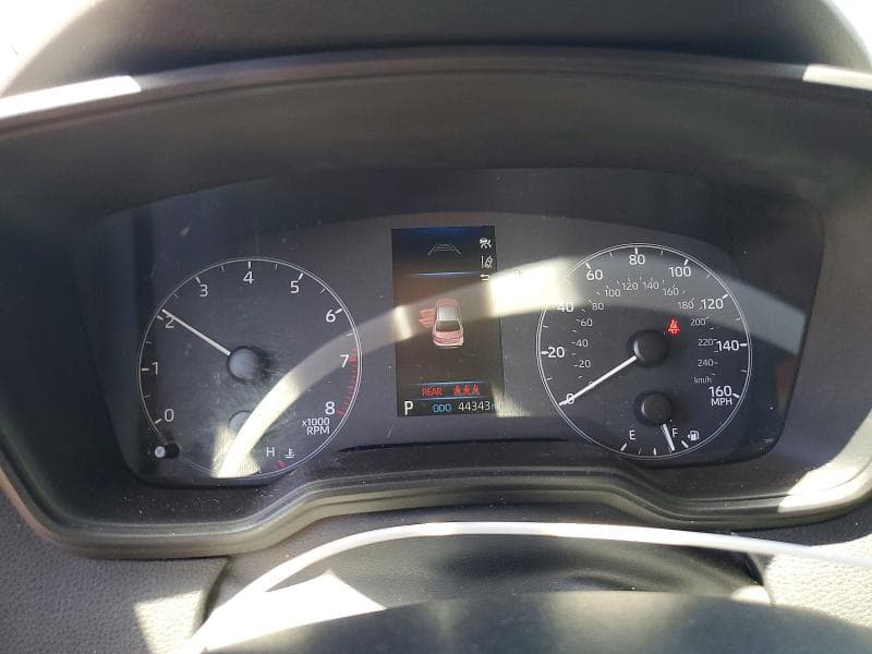 2024 TOYOTA COROLLA LE 9