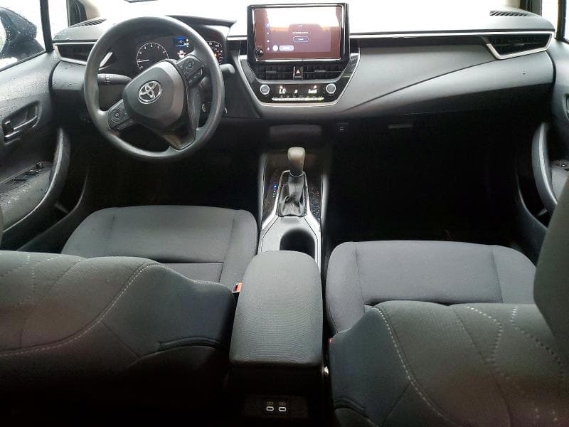 2024 TOYOTA COROLLA LE 8
