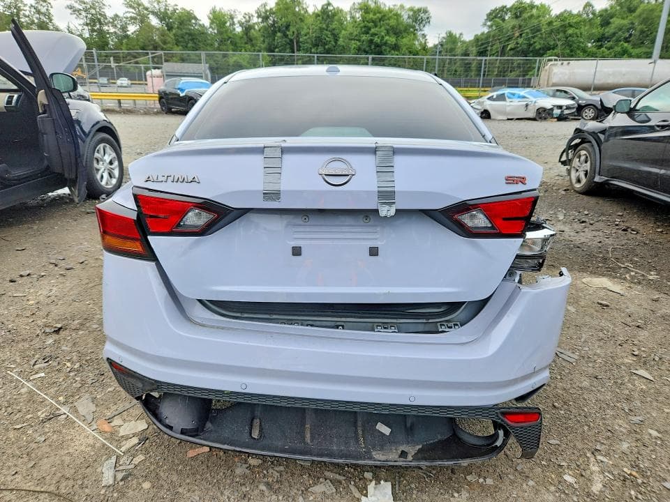 2024 NISSAN ALTIMA SR 6