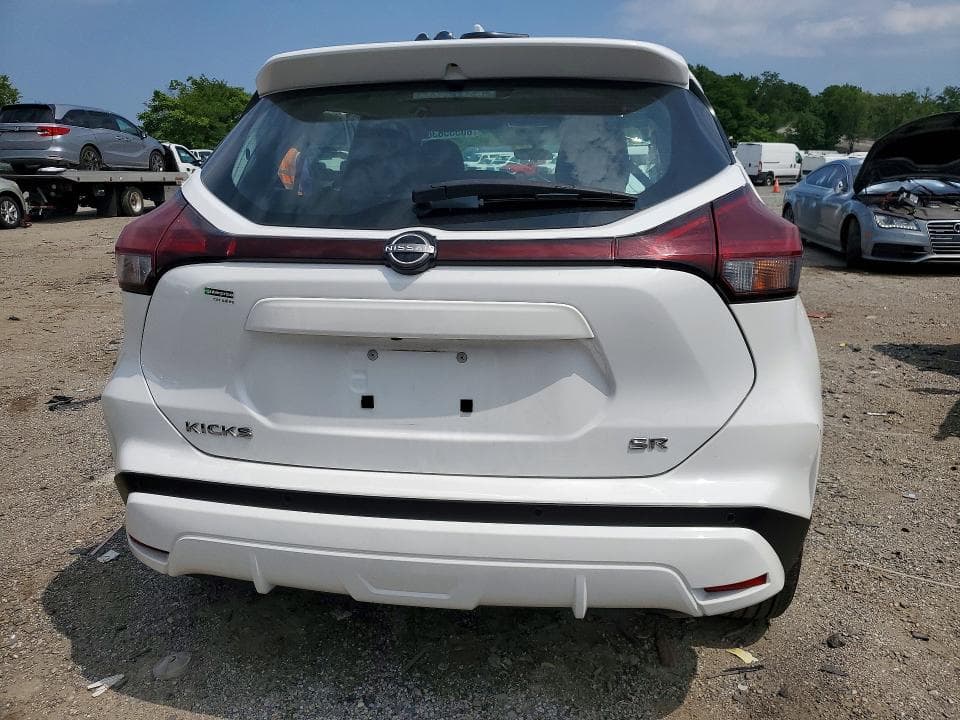 2024 NISSAN KICKS SR 6